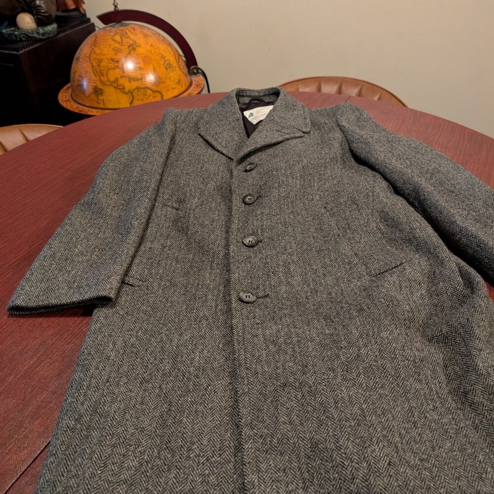 Vintage London Fog Herringbone Overcoat – Size 40 Short – 100% Pure Wool